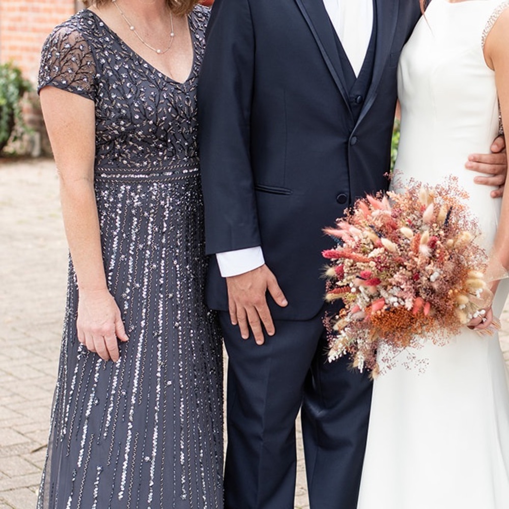 Full length beaded Navy Mother of the Bride formal - Picture 4 of 10